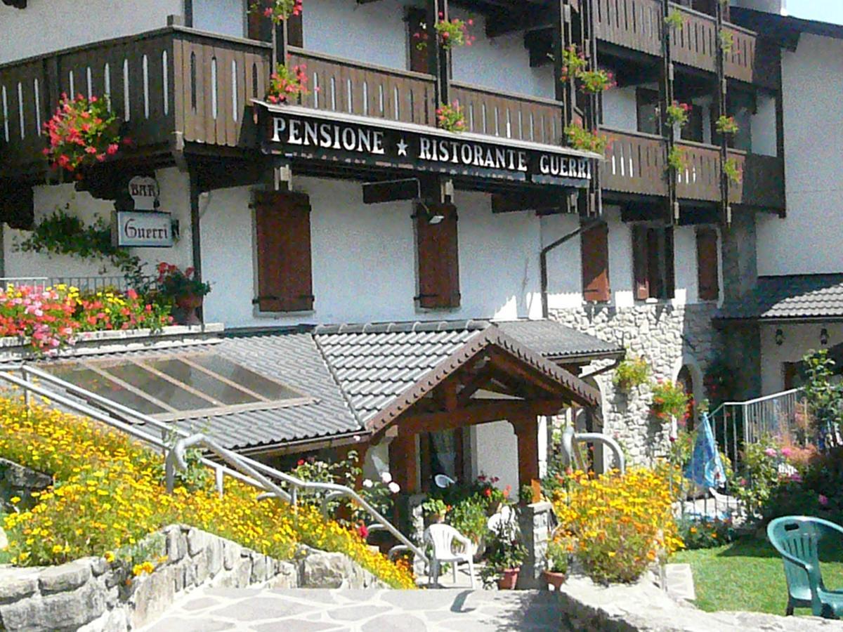 Albergo Ristorante Guerri Pievepelago Ngoại thất bức ảnh